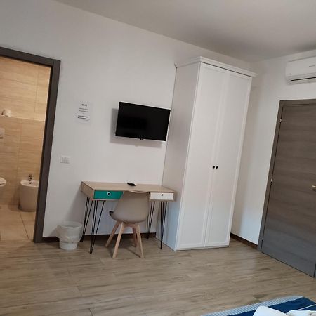 ורונה Nuova Fiera Camera מראה חיצוני תמונה