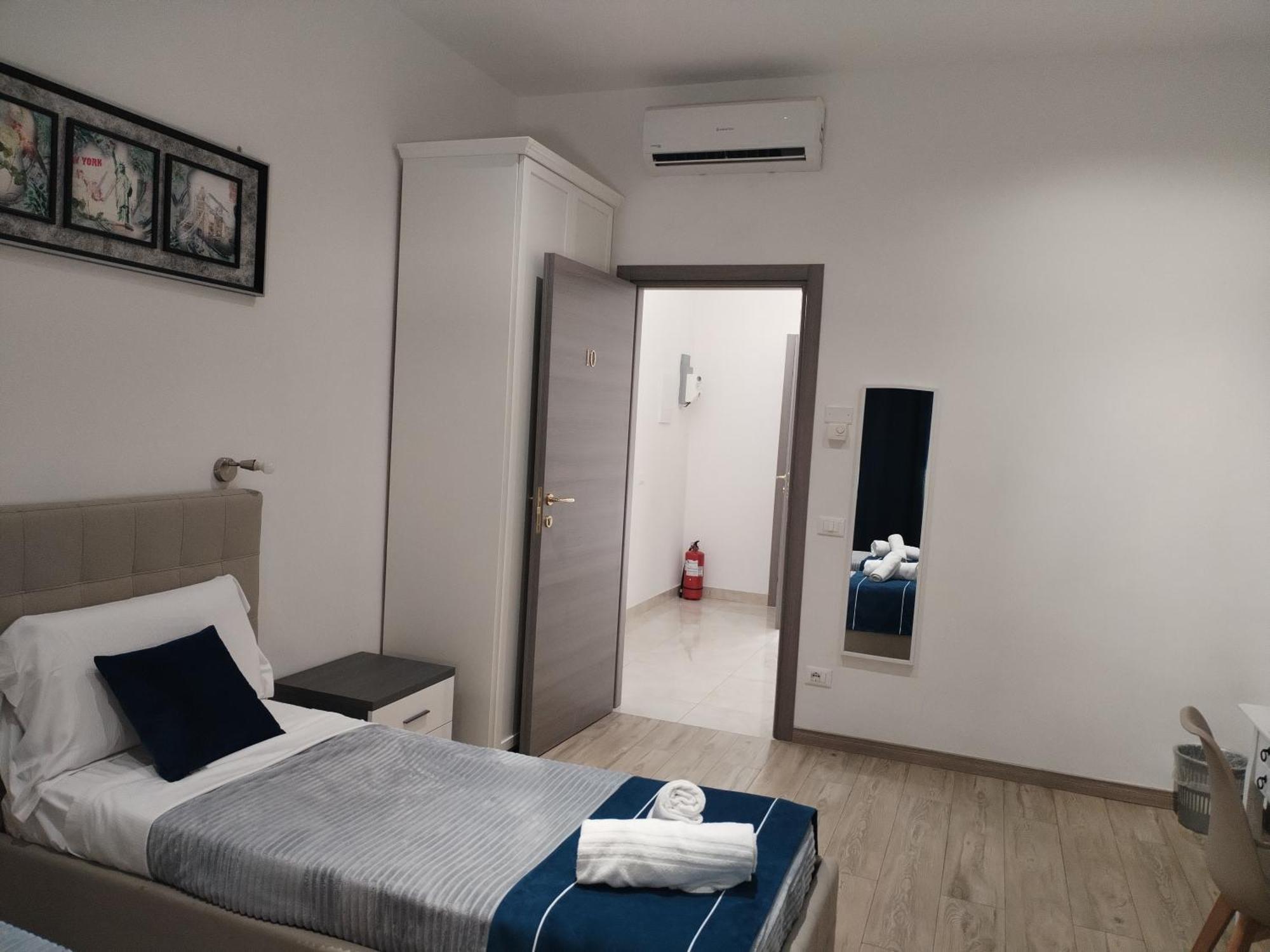 ורונה Nuova Fiera Camera מראה חיצוני תמונה